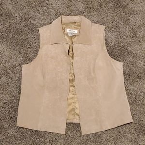 NWOT COLDWATER CREEK 100% LEATHER VEST